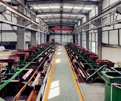 三班接力，晝夜不息｜王家河選礦廠里的堅守與傳承